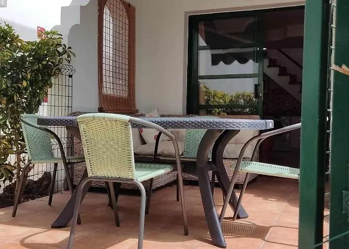 Raga - With Swimming Pool In Appartamento *