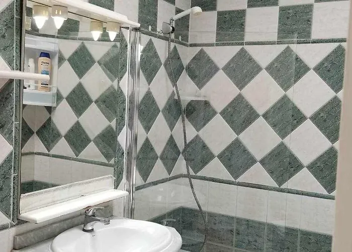 Raga - With Swimming Pool In Appartamento
